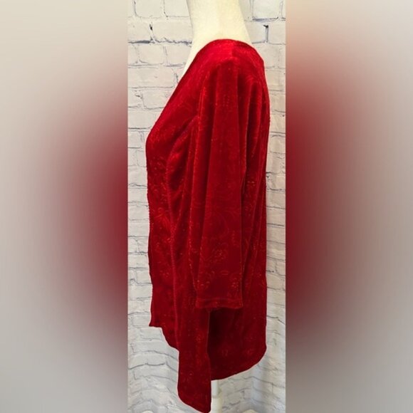 Catherines Embossed Tunic Blouse Women’s 14/16 W Petite Red - Picture 3 of 6
